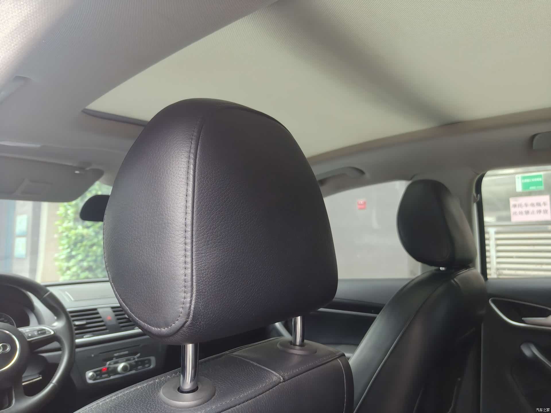 Audi Q3, 2016 12