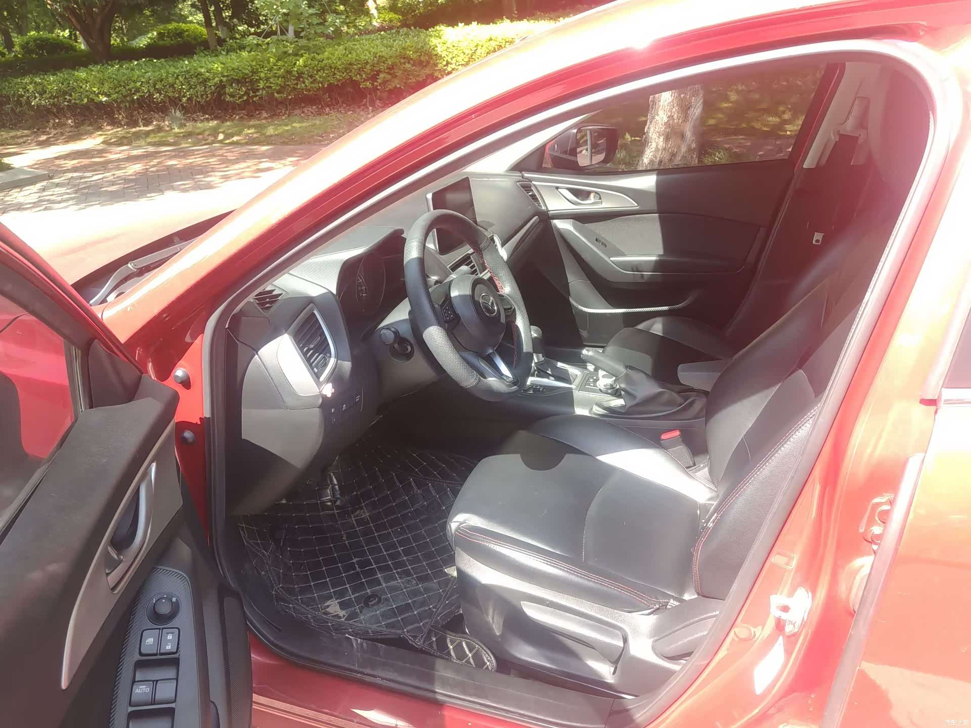 Mazda Mazda3, 2019 4