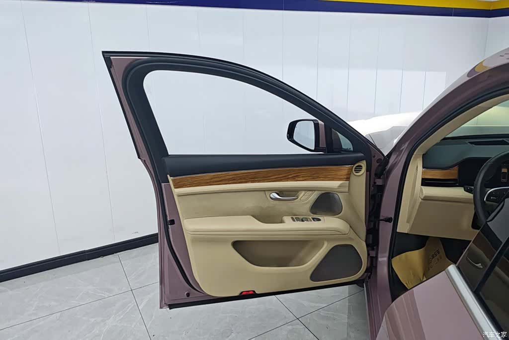 AITO M5, 2023 7