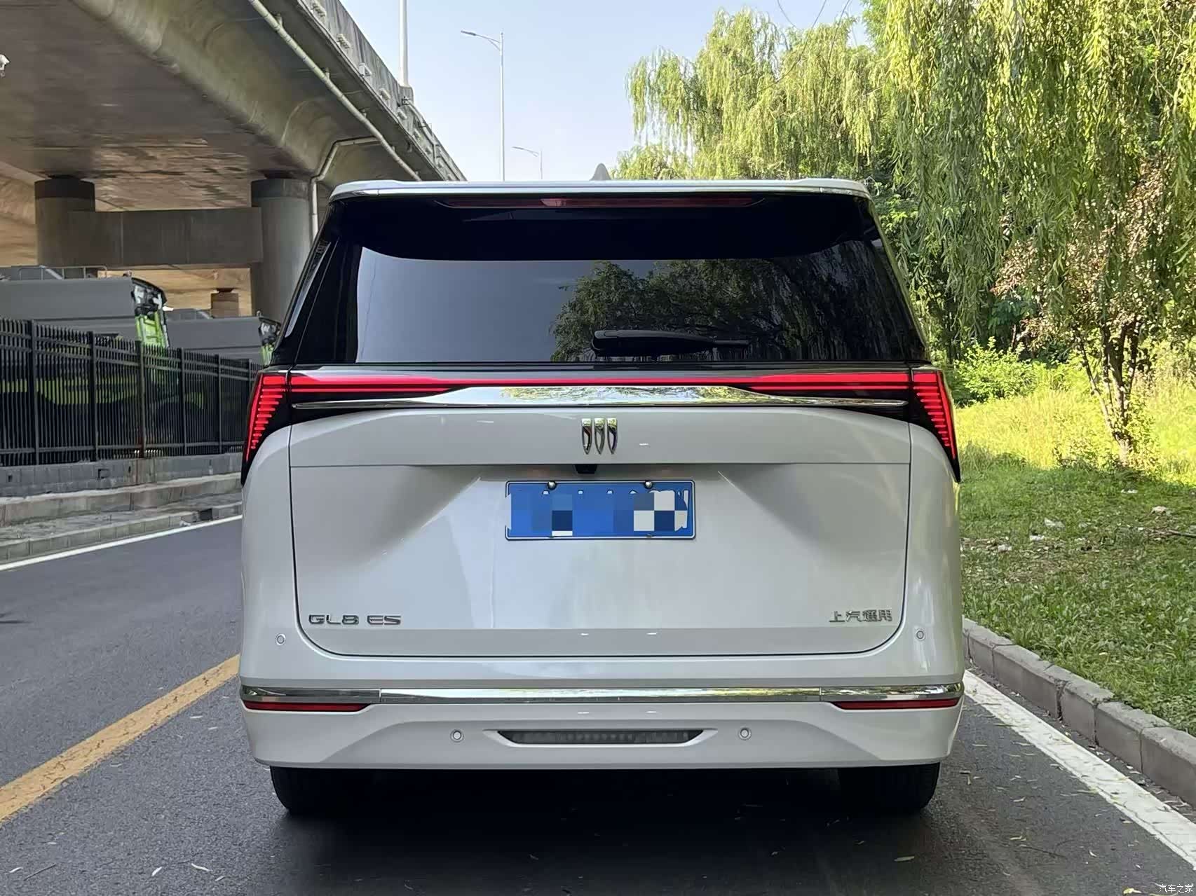 Buick GL8, 2024 все фото