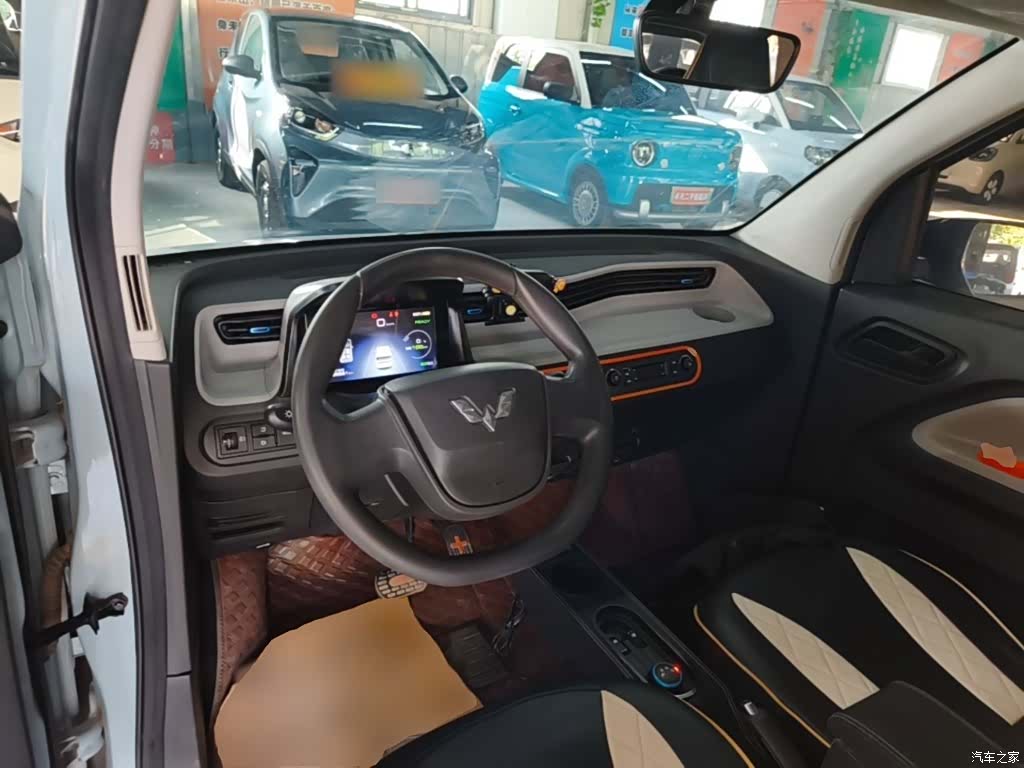 Wuling MINIEV, 2022 10