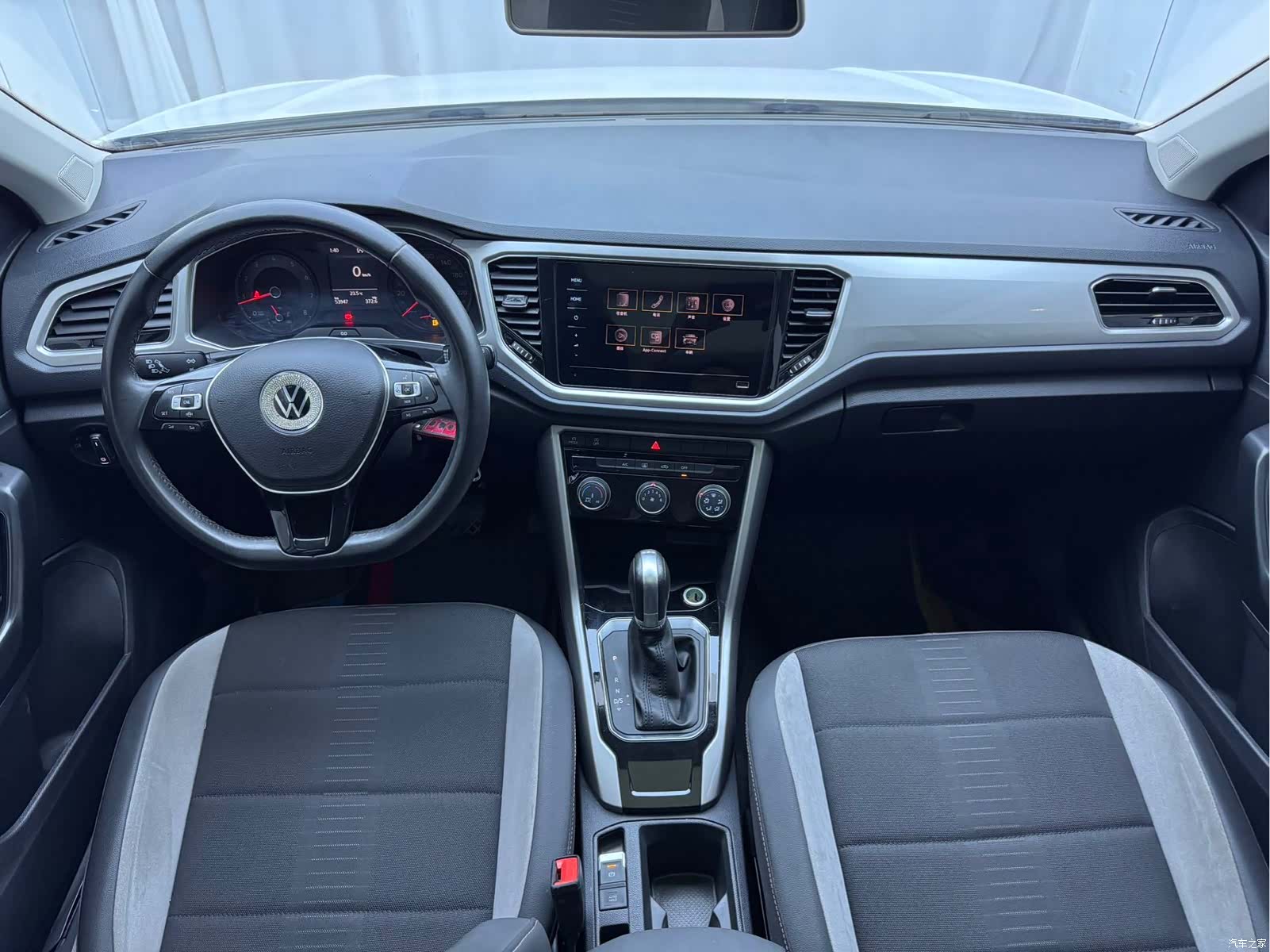 Volkswagen T-ROC, 2022 15
