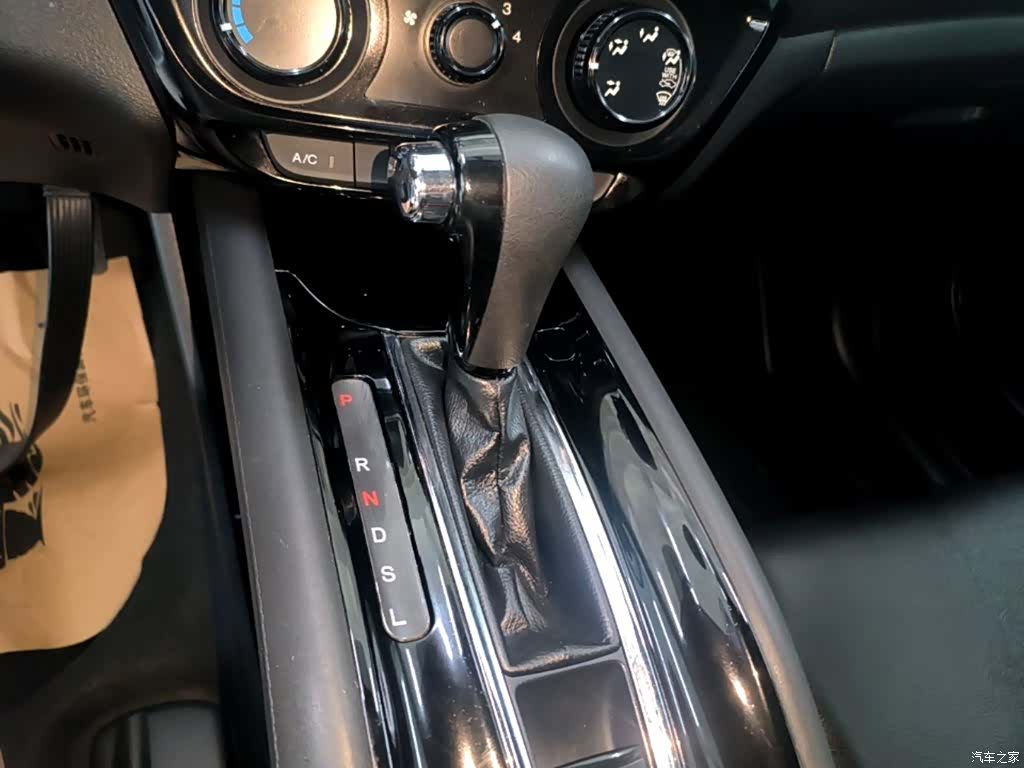 Honda Vezel, 2016 14