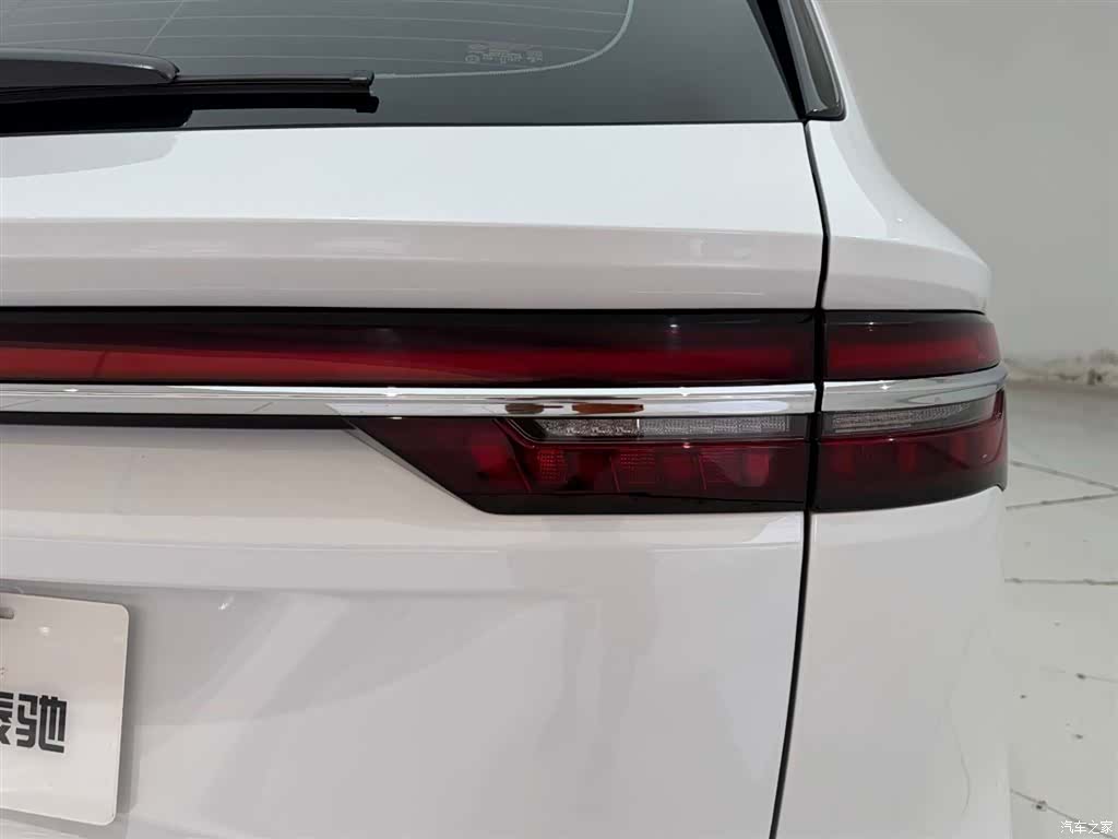 Geely Xingyue L, 2024 10