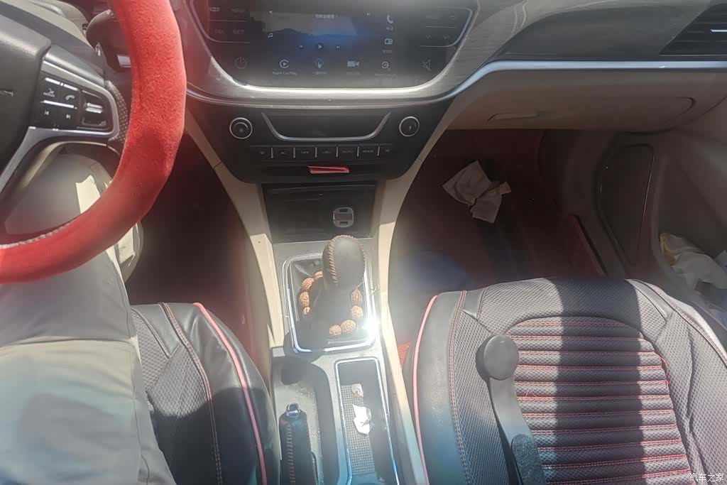 Geely Emgrand, 2017 16