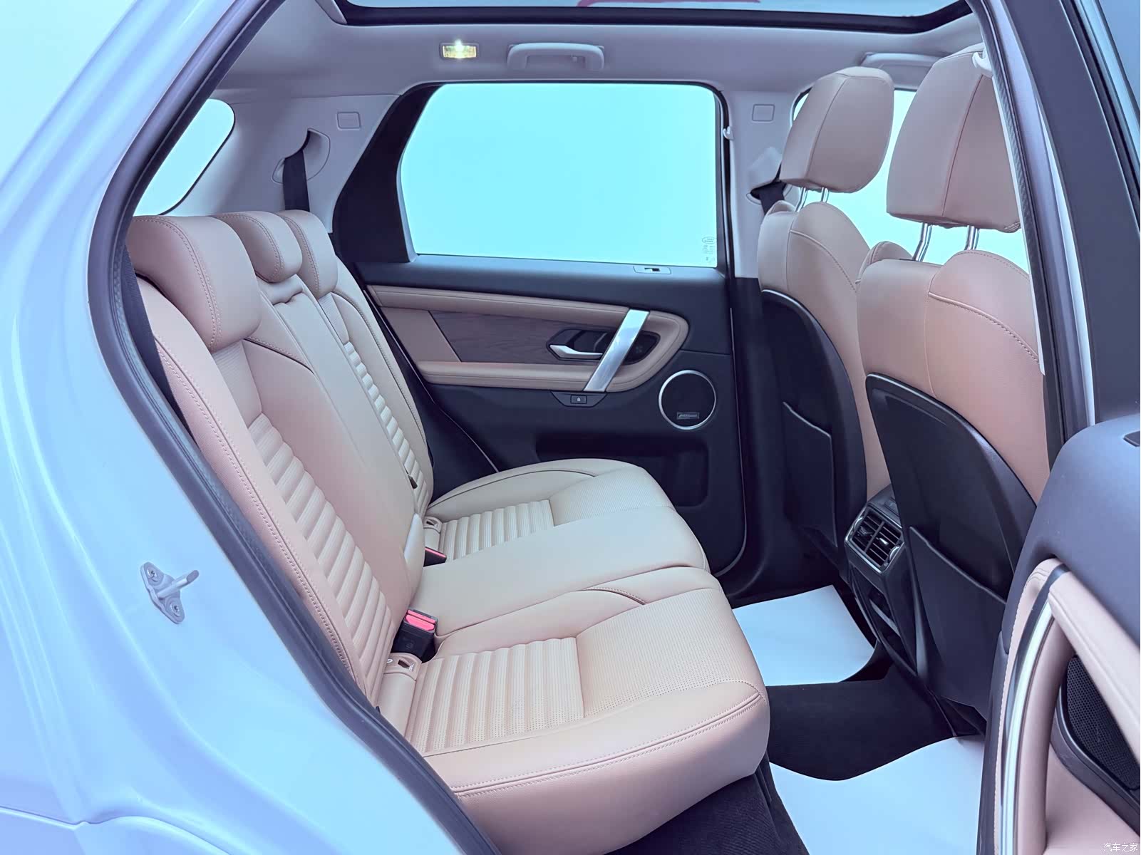 Land Rover Discovery, 2025 21