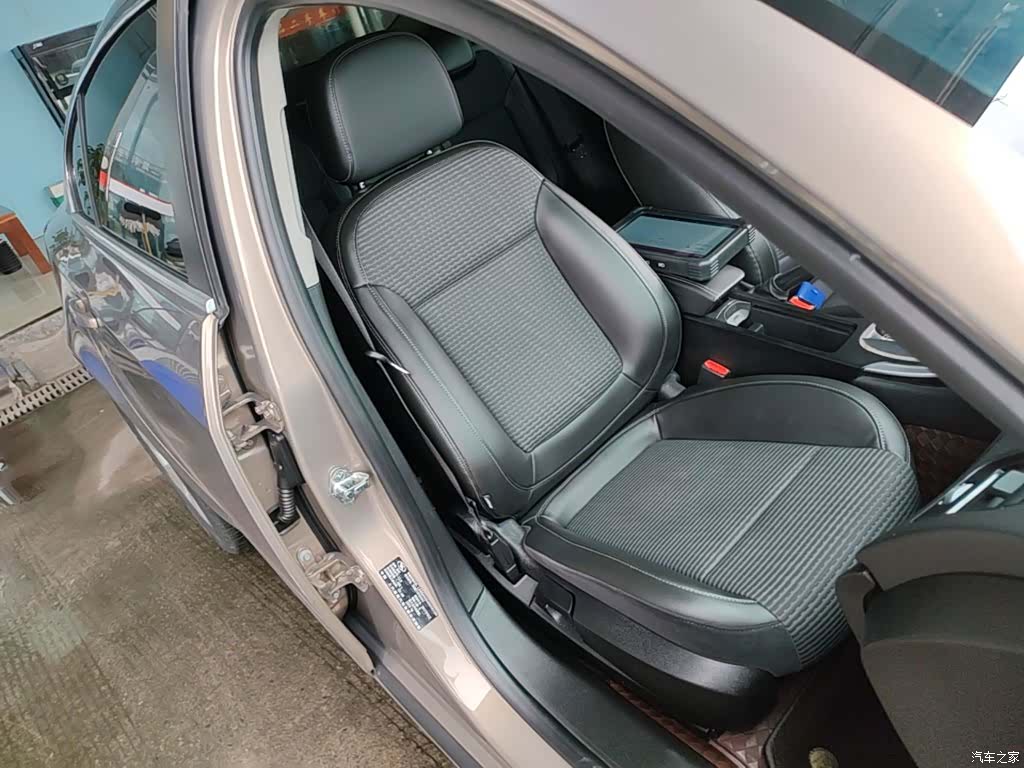 Buick Regal, 2017 25