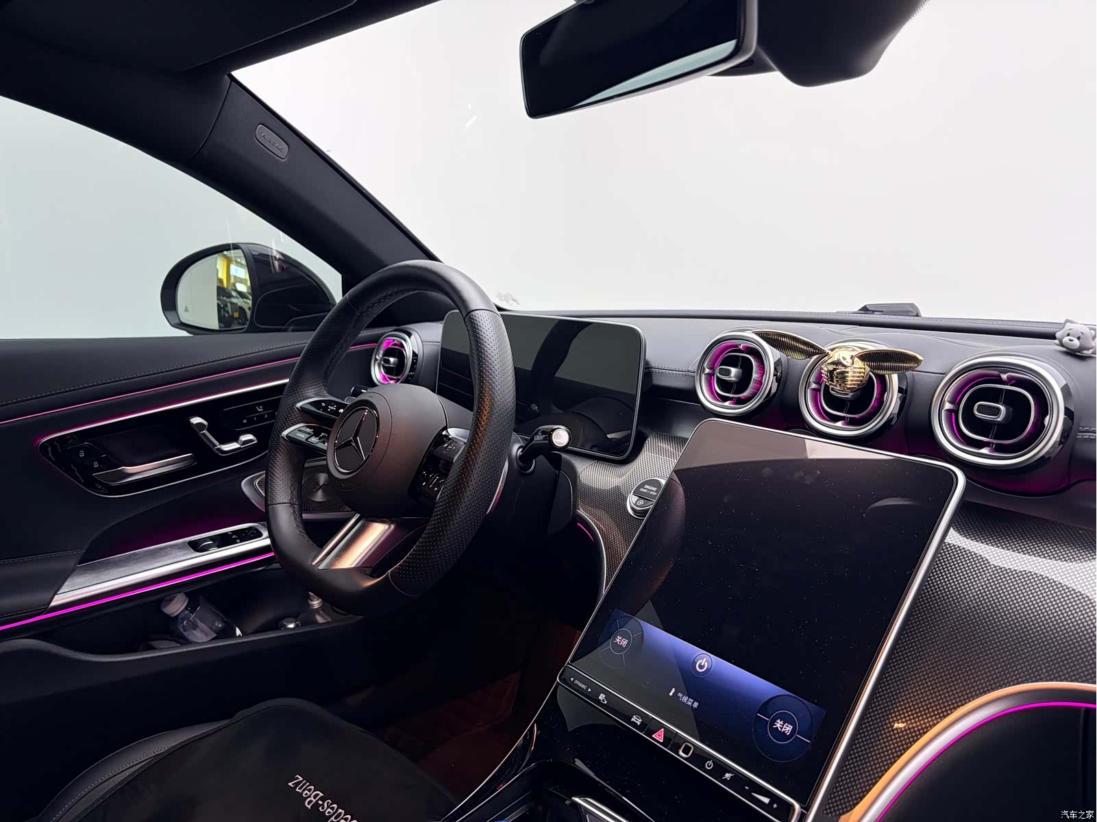 Mercedes-Benz CLE, 2025 16