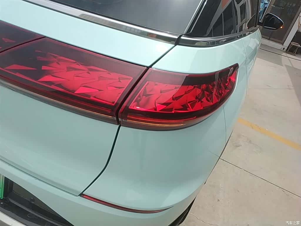 Xpeng G3i, 2021 8