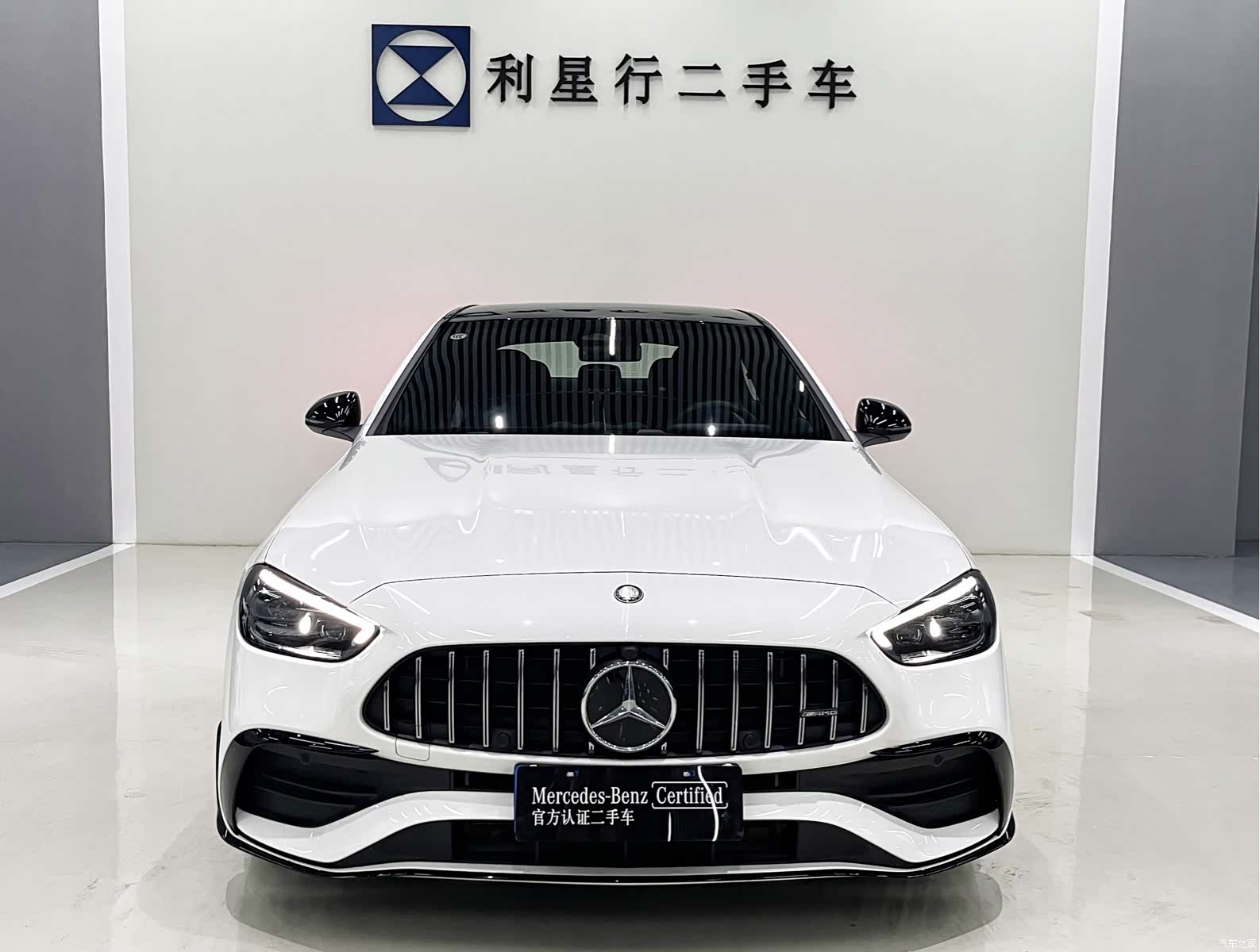 Mercedes-Benz C-Class, 2025 4