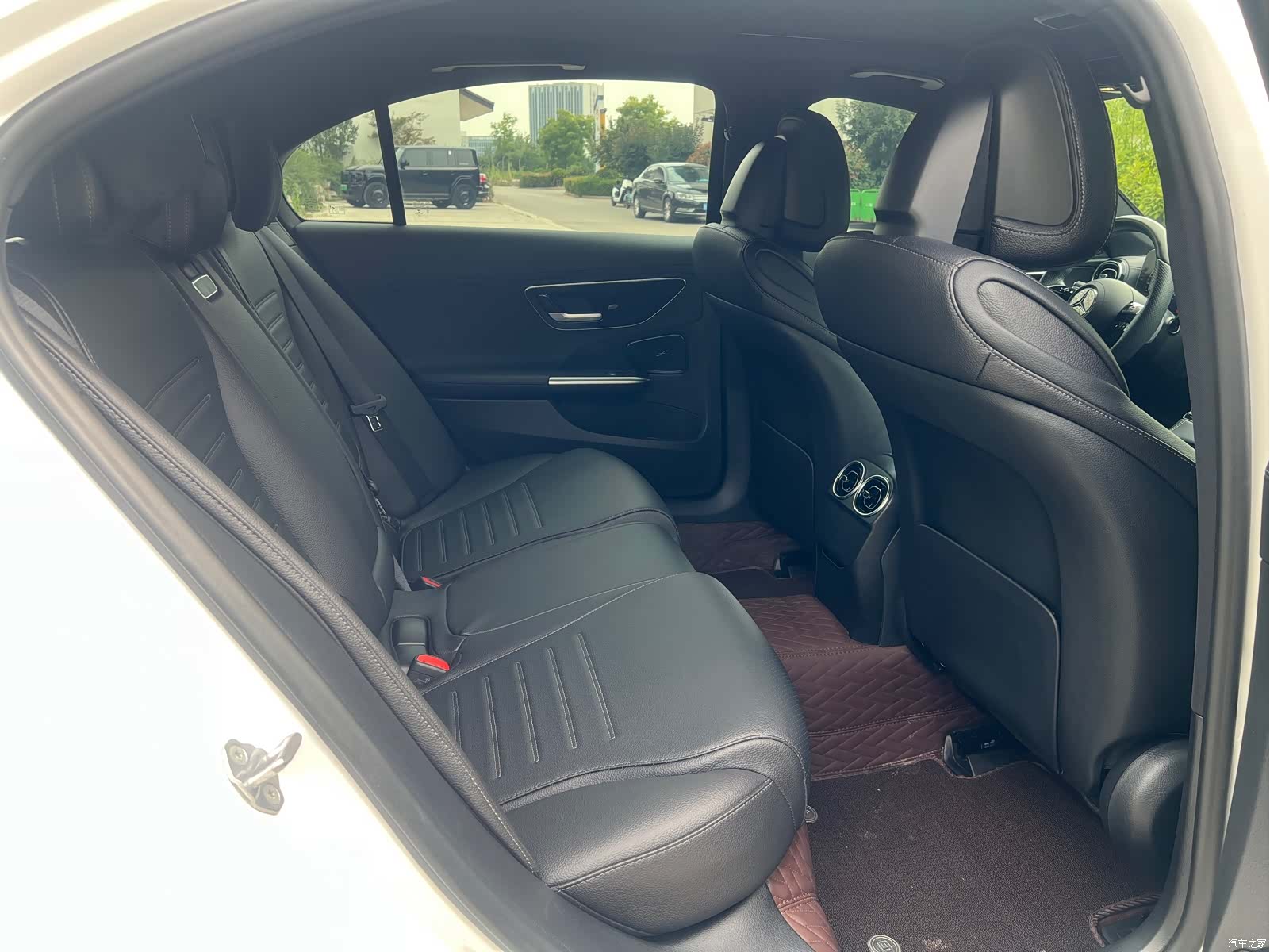 Mercedes-Benz C-Class, 2022 15