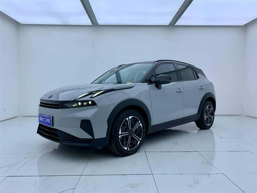 Lynk & Co 06 EM-P