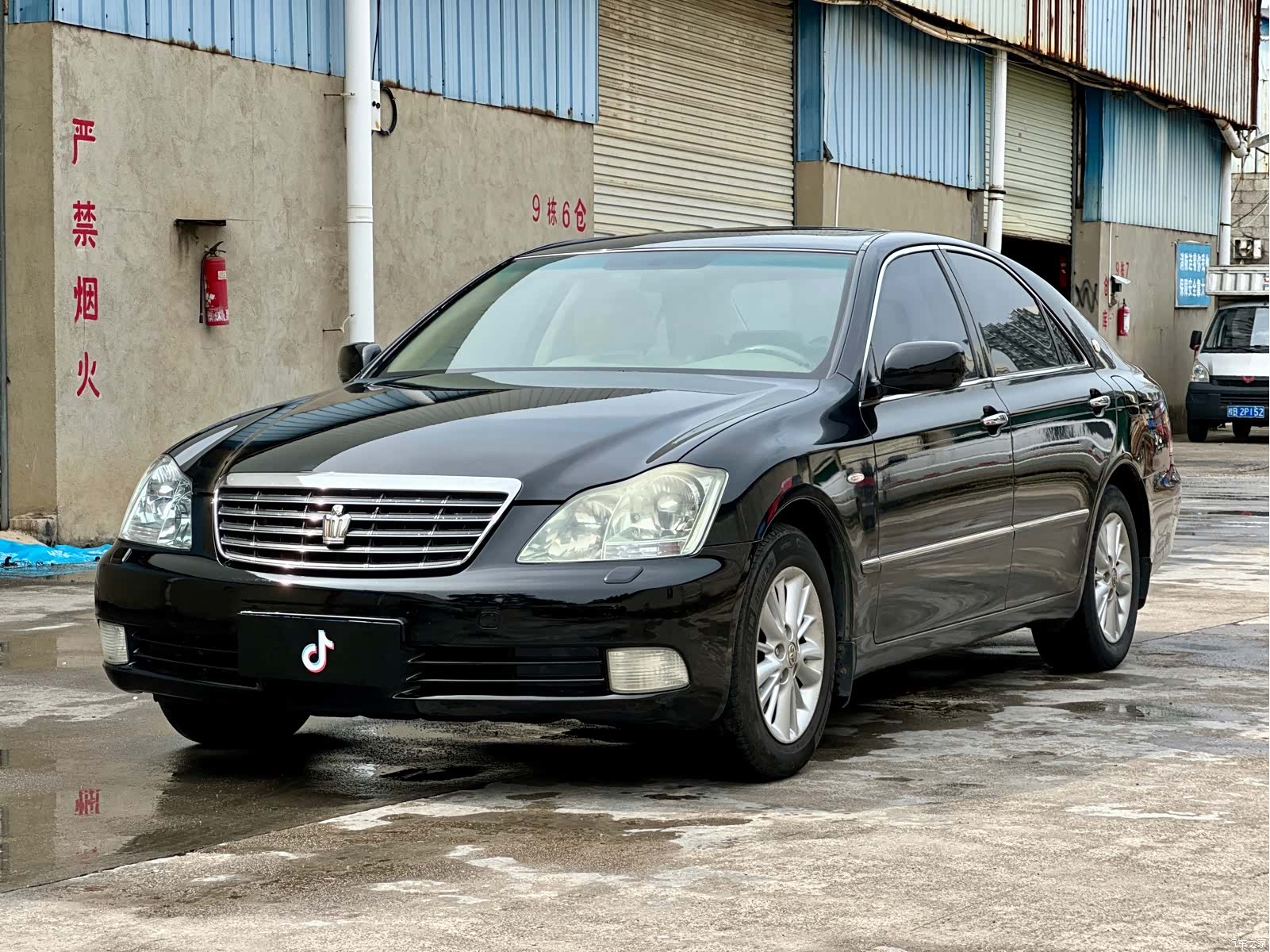 Toyota Crown, 2005 1