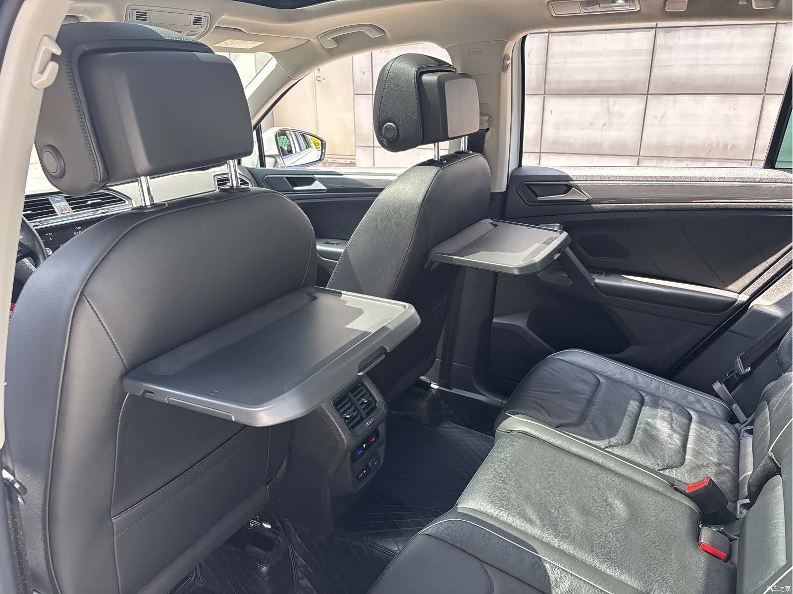 Volkswagen Tiguan, 2019 14