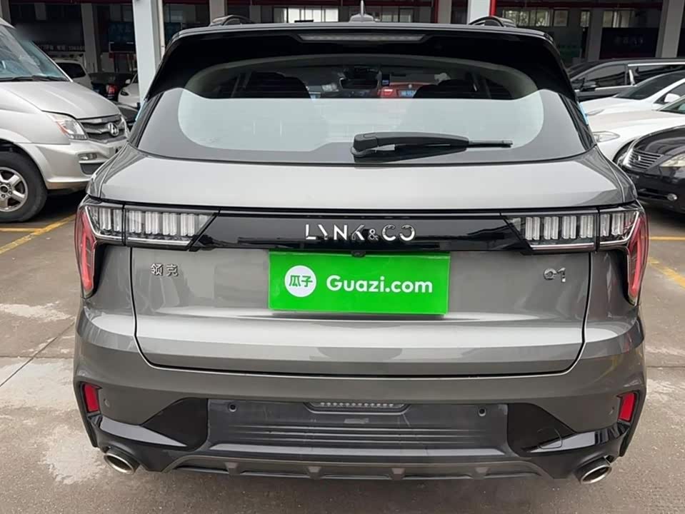 Lynk & Co 01