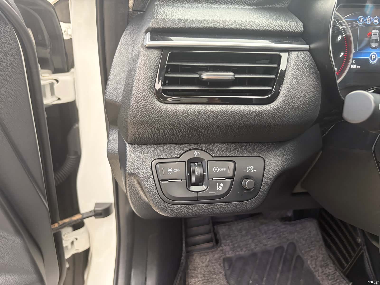 Hongqi H5, 2019 22