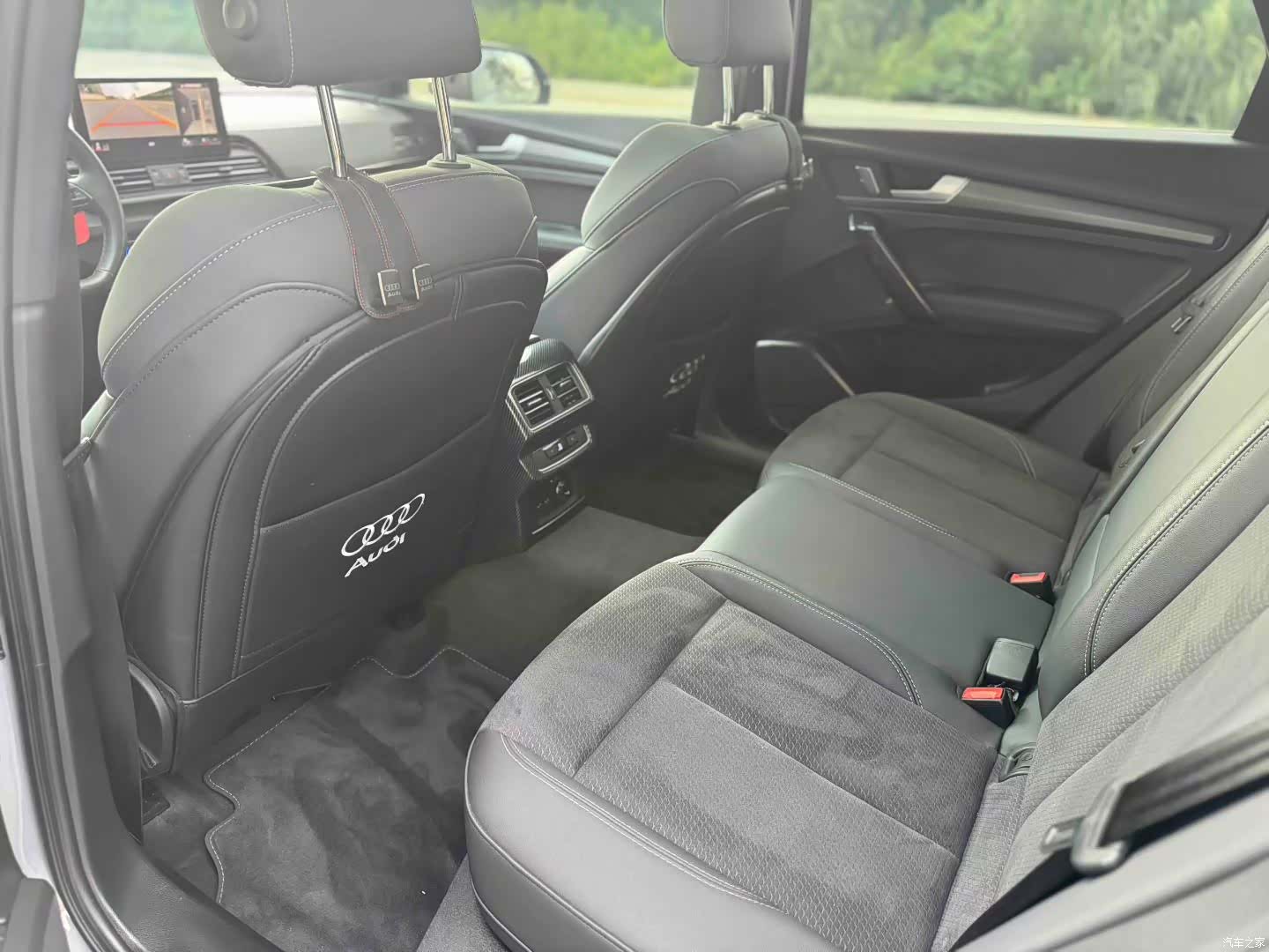 Audi Q5L, 2024 6