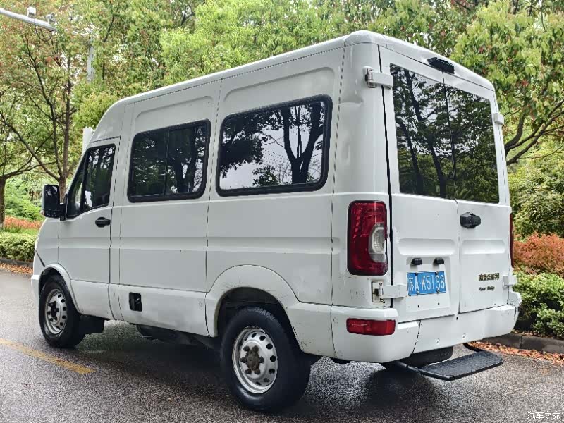 Iveco A32, 2016 4