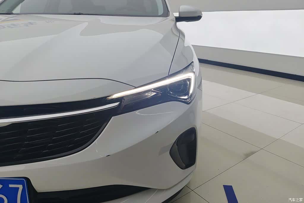 Buick Verano, 2023 все фото