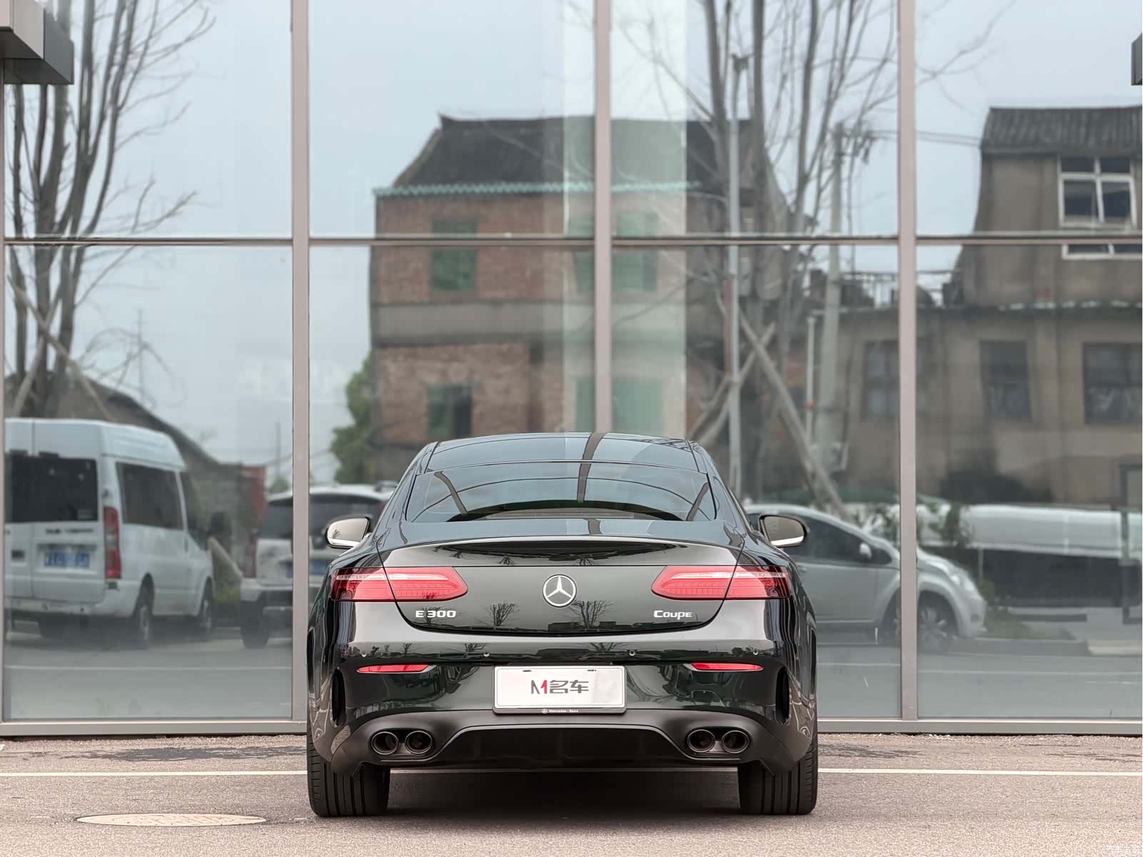 Mercedes-Benz E-Class, 2024 4