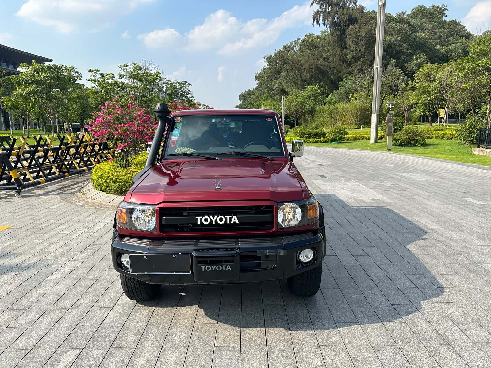 Toyota Land Cruiser, 2022 23