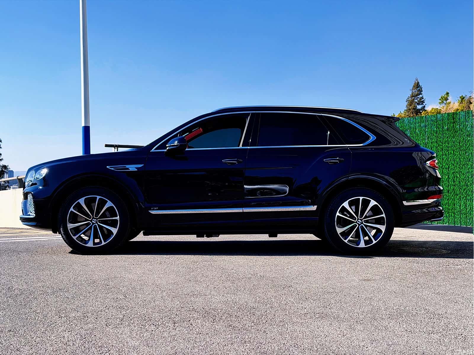 Bentley Bentayga, 2021 7