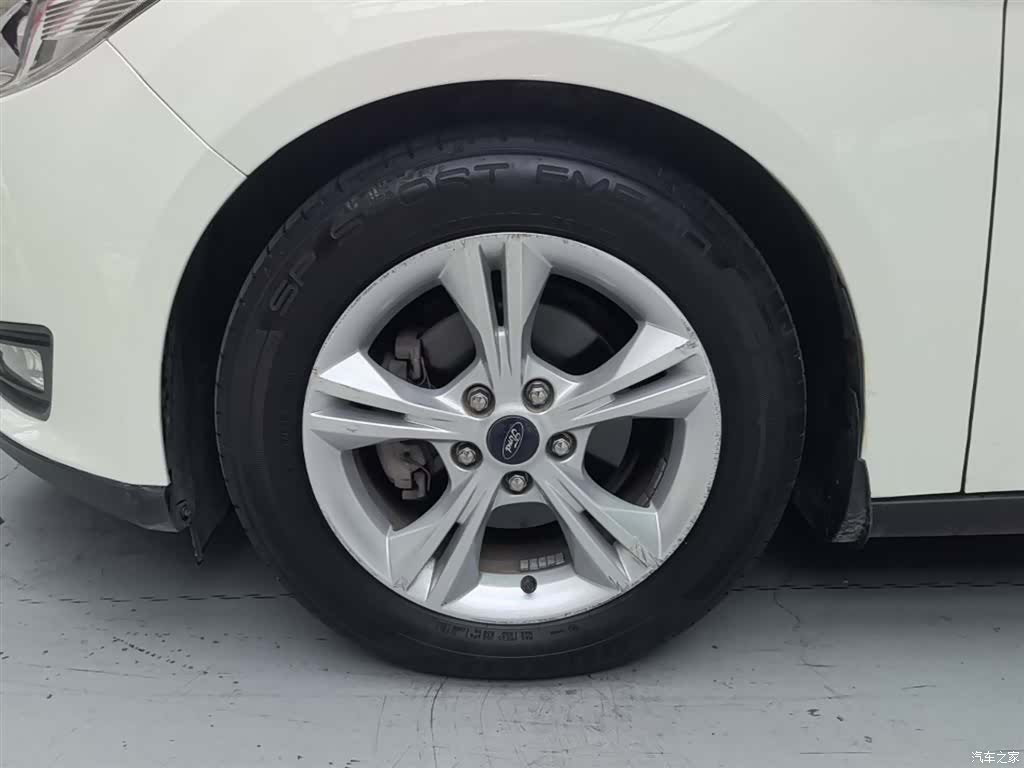 Ford Focus, 2016 23