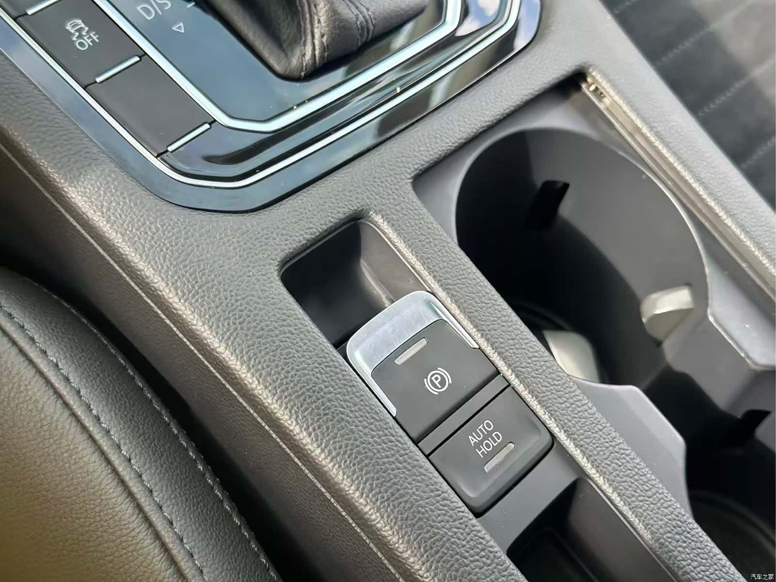 Volkswagen Magotan, 2017 14