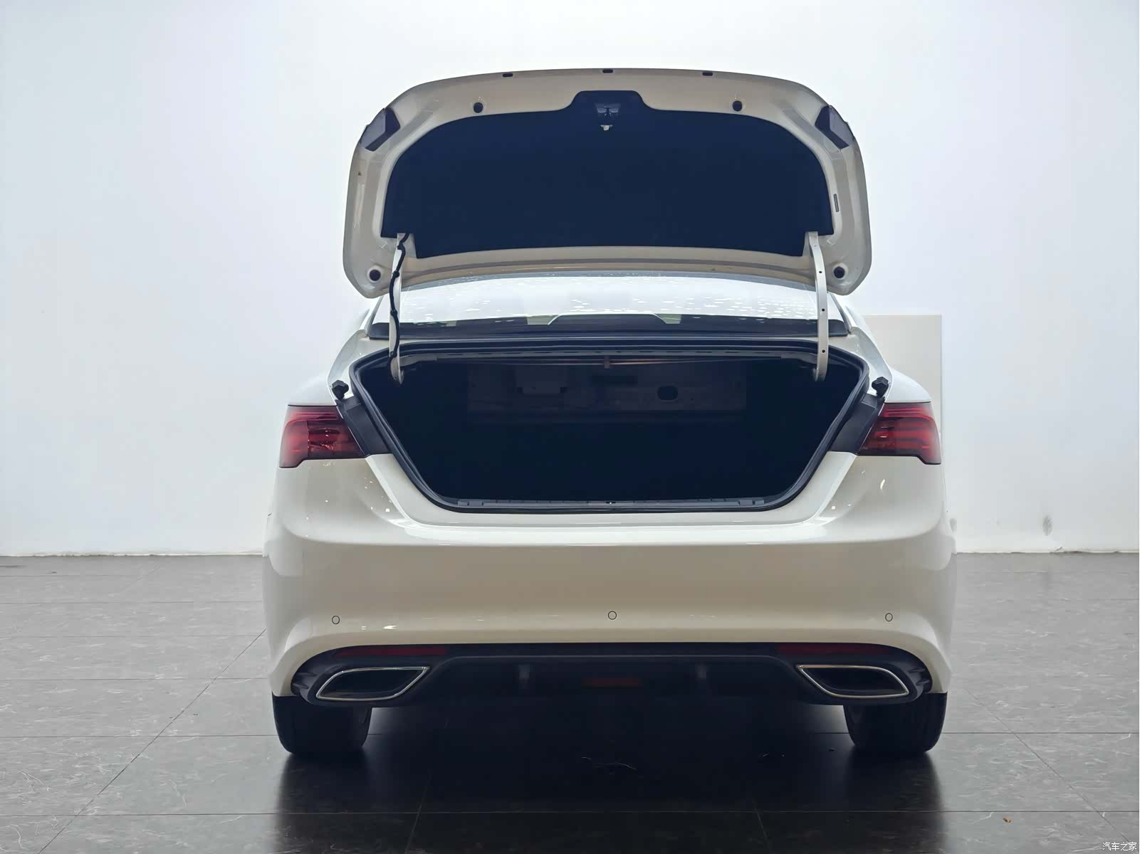 Geely Binray, 2021 12