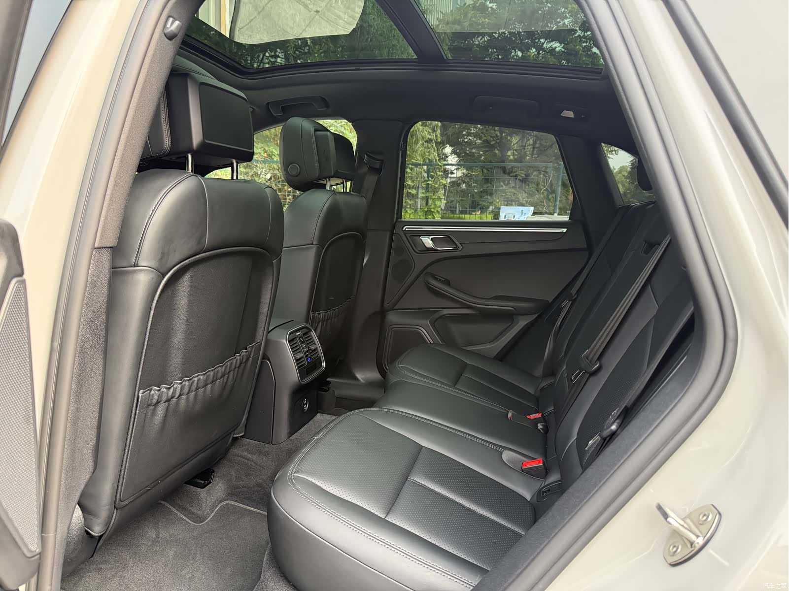 Porsche Macan, 2021 14