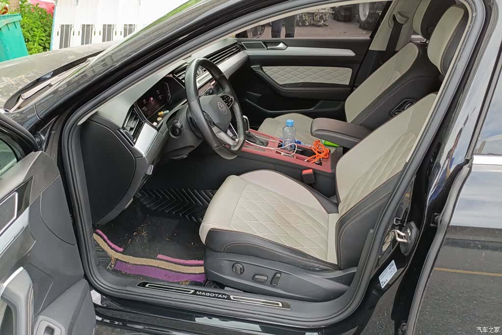 Volkswagen Magotan, 2022 9
