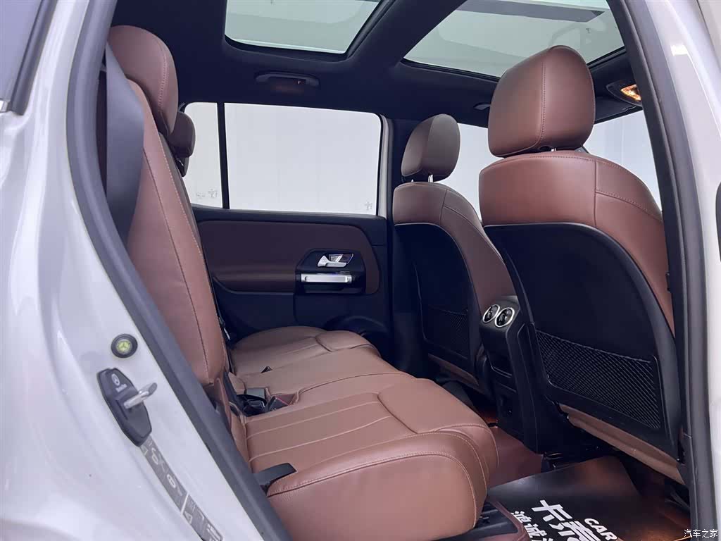 Mercedes-Benz GLB, 2022 22