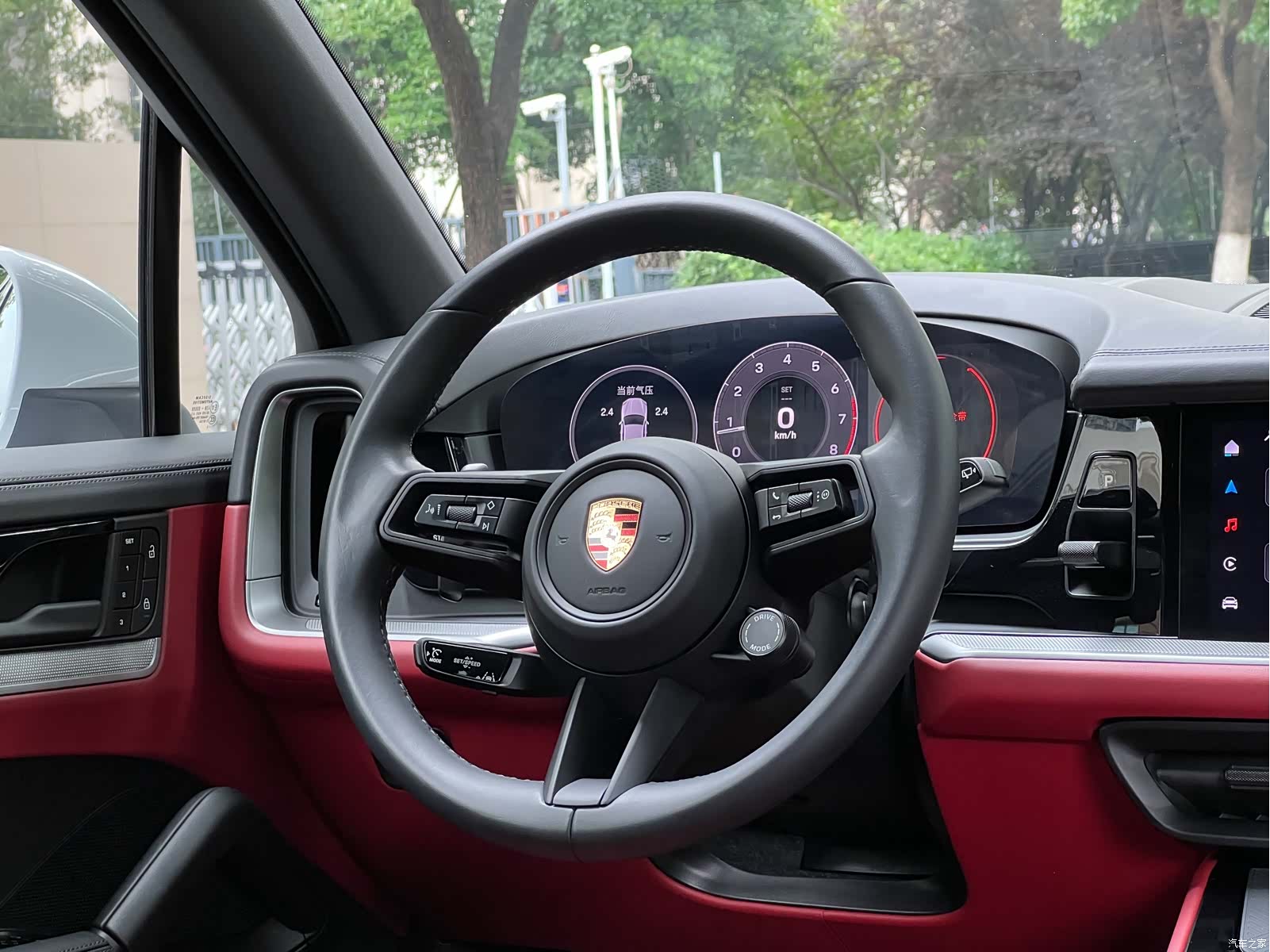 Porsche Cayenne, 2025 14