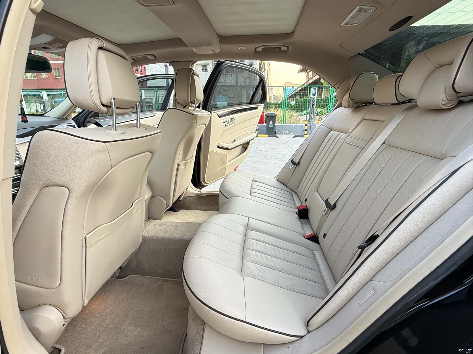 Mercedes-Benz E-Class, 2015 все фото