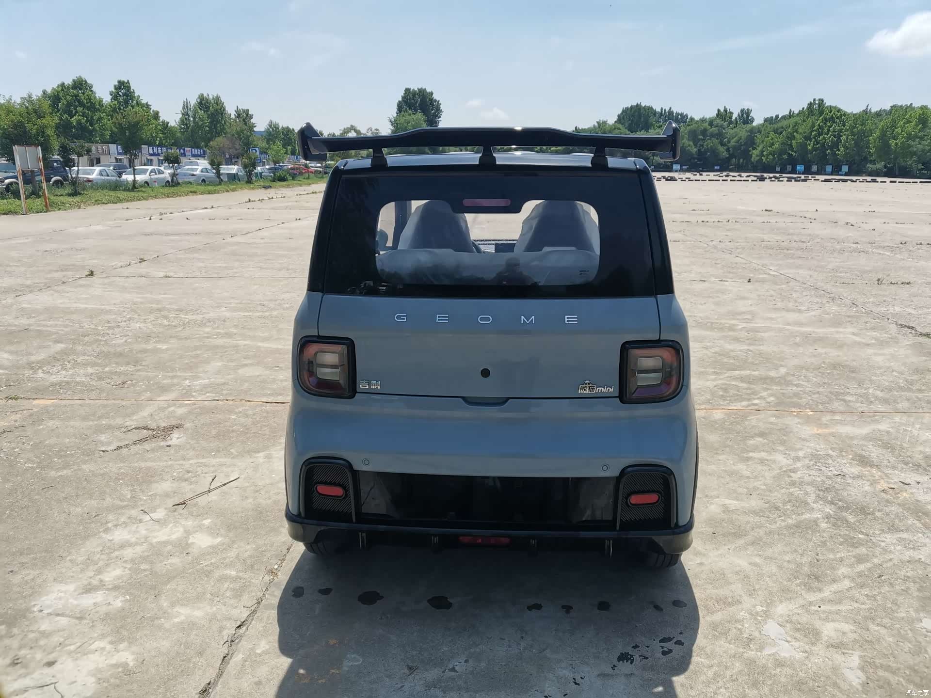 Geely Panda, 2026 6