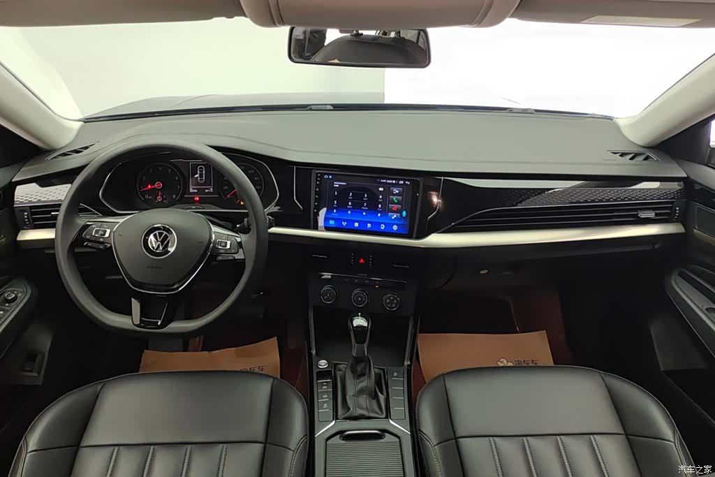 Volkswagen Passat, 2023 12