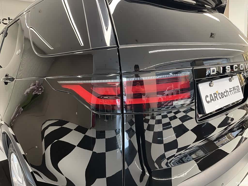 Land Rover Discovery, 2024 10