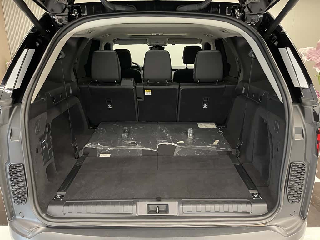 Land Rover Discovery, 2024 27