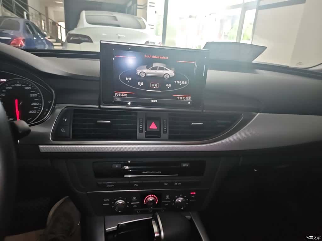 Audi A6L, 2016 13