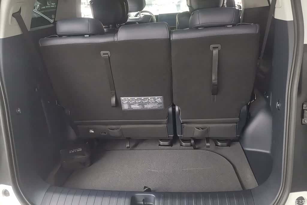 Trumpchi M8, 2025 4