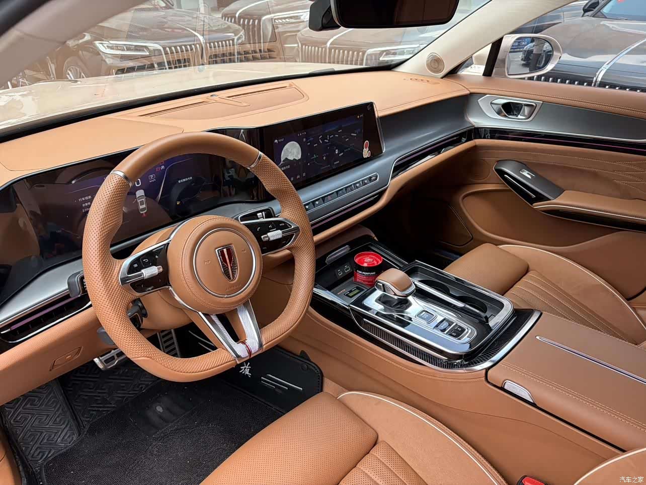 Hongqi H9, 2025 8