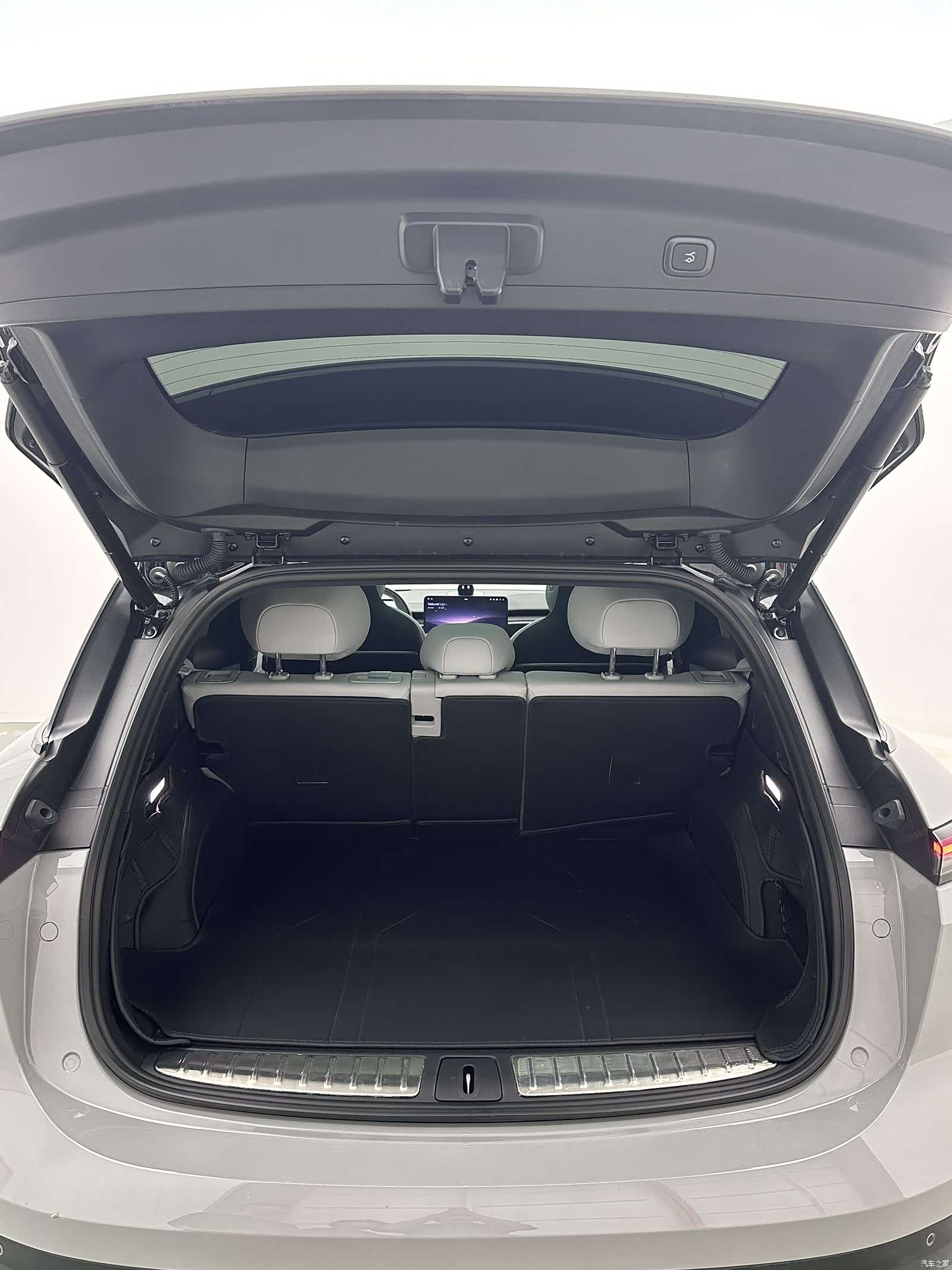 NIO ES6, 2025 18