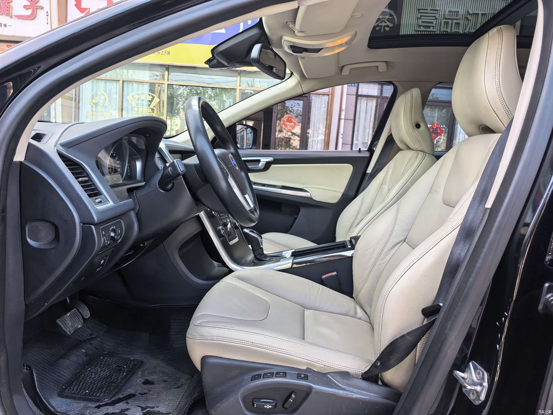 Volvo XC60, 2014 4