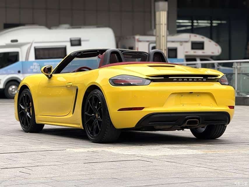 Porsche Boxster, 2022 13