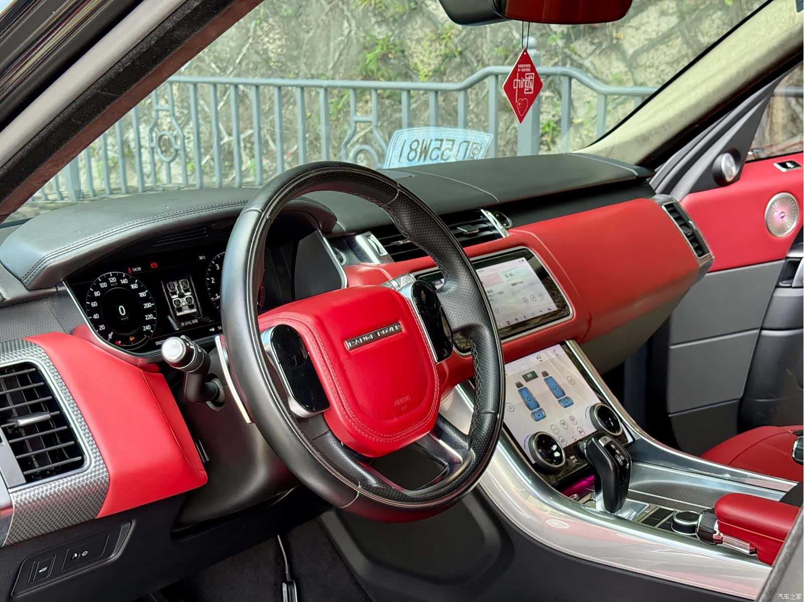 Land Rover Range Rover, 2019 10