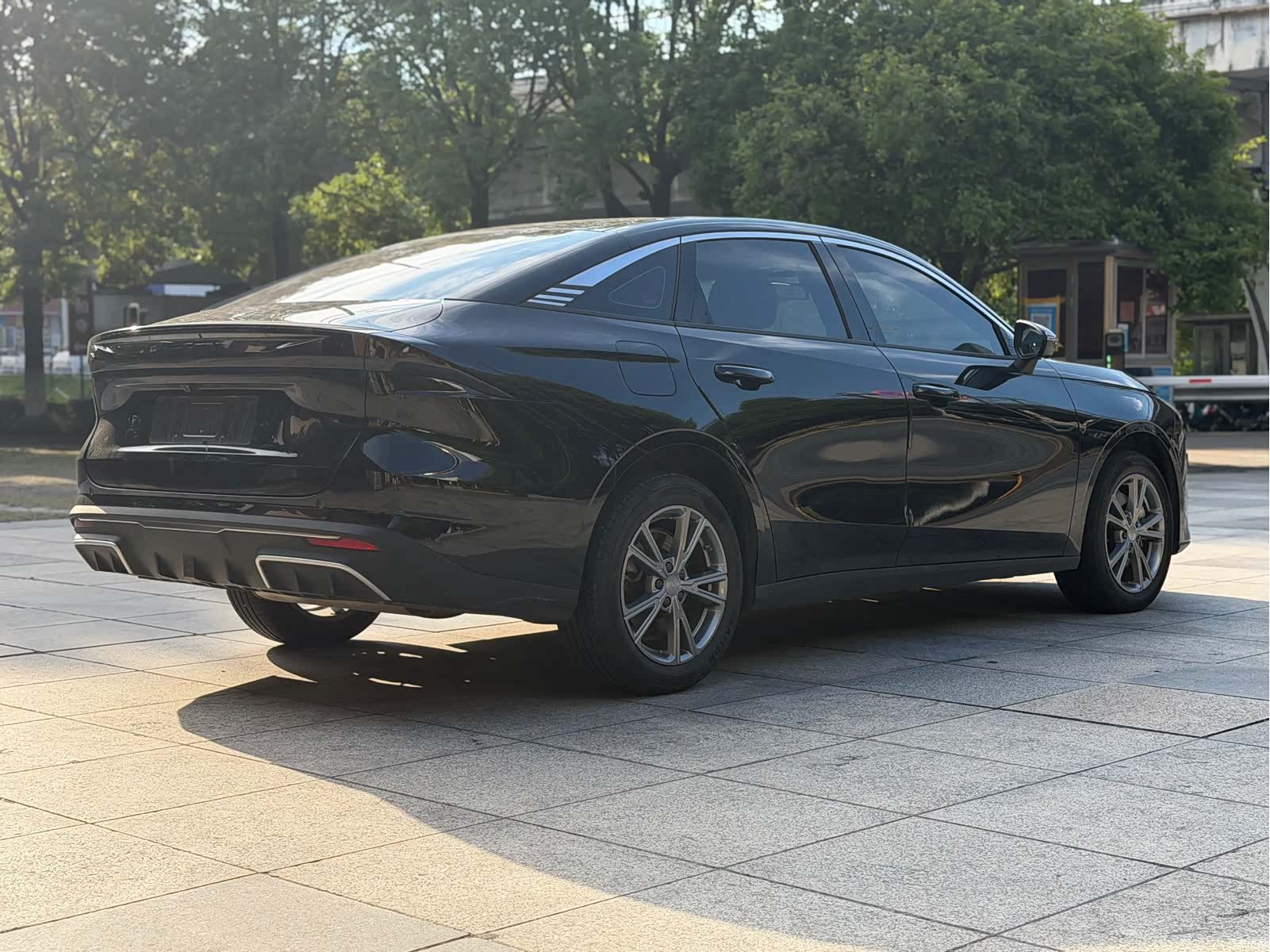 Geely Galaxy L6, 2025 7