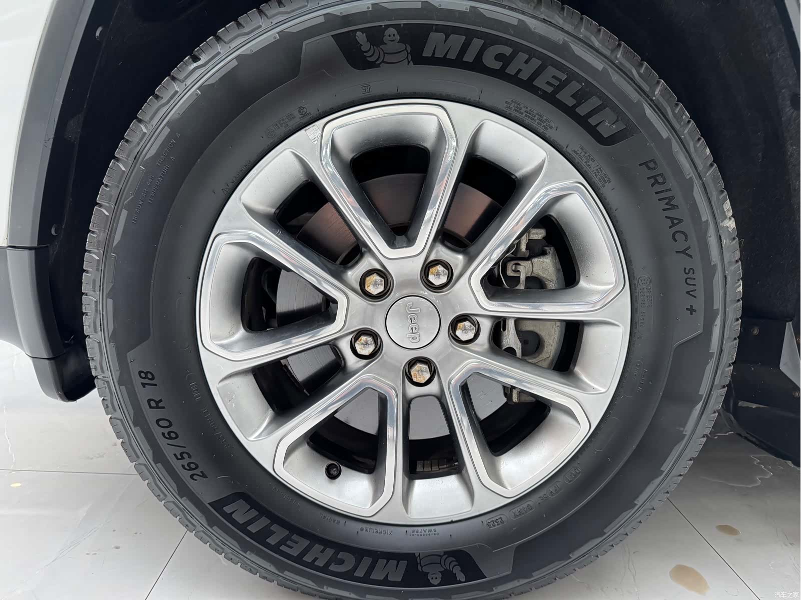 Jeep Grand Cherokee, 2016 19