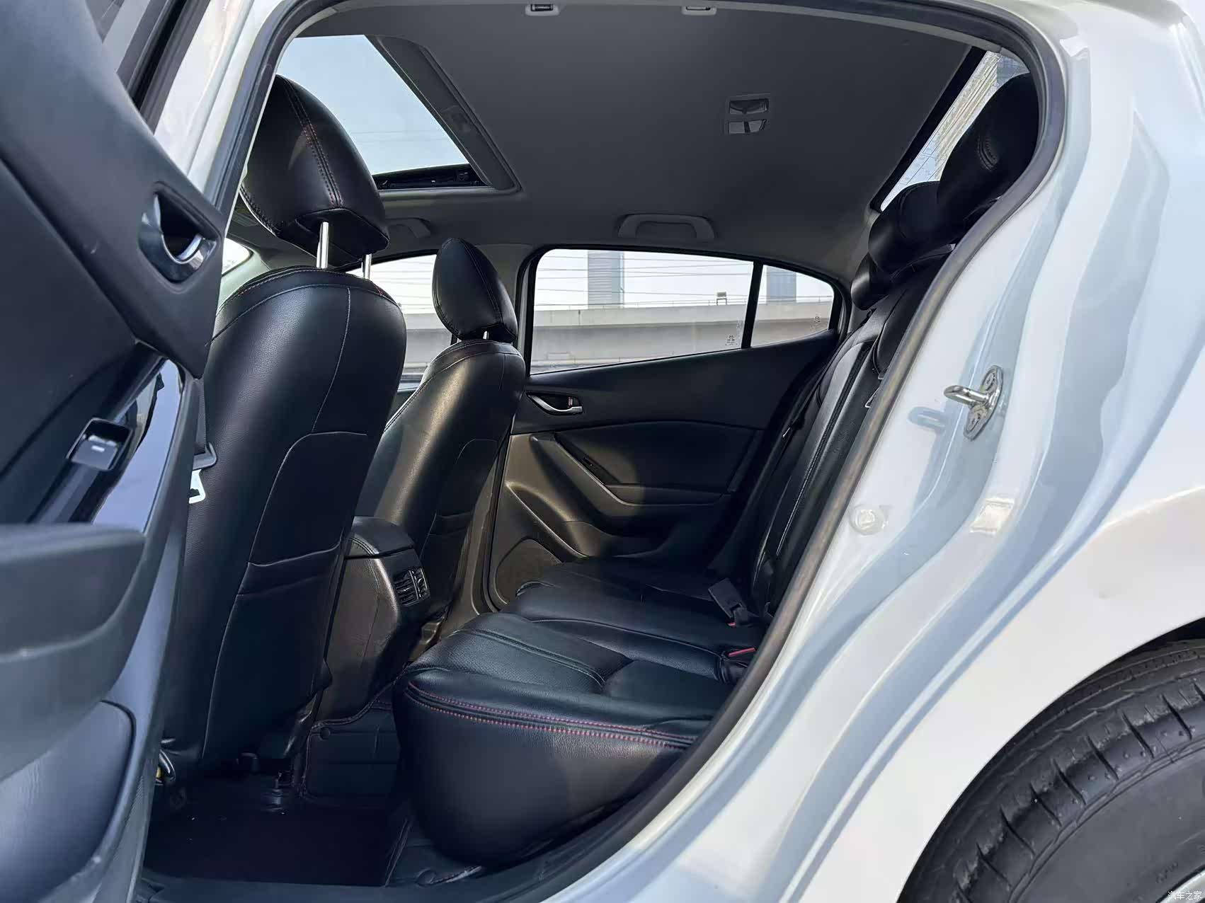 Mazda Mazda3, 2019 6