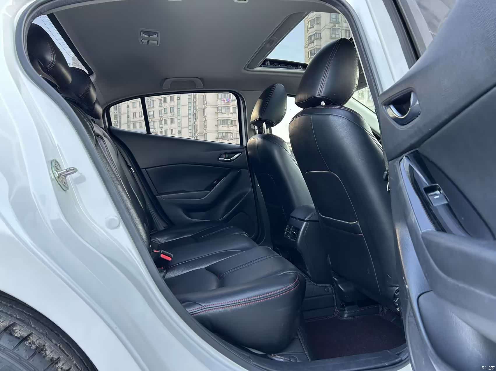 Mazda Mazda3, 2019 19