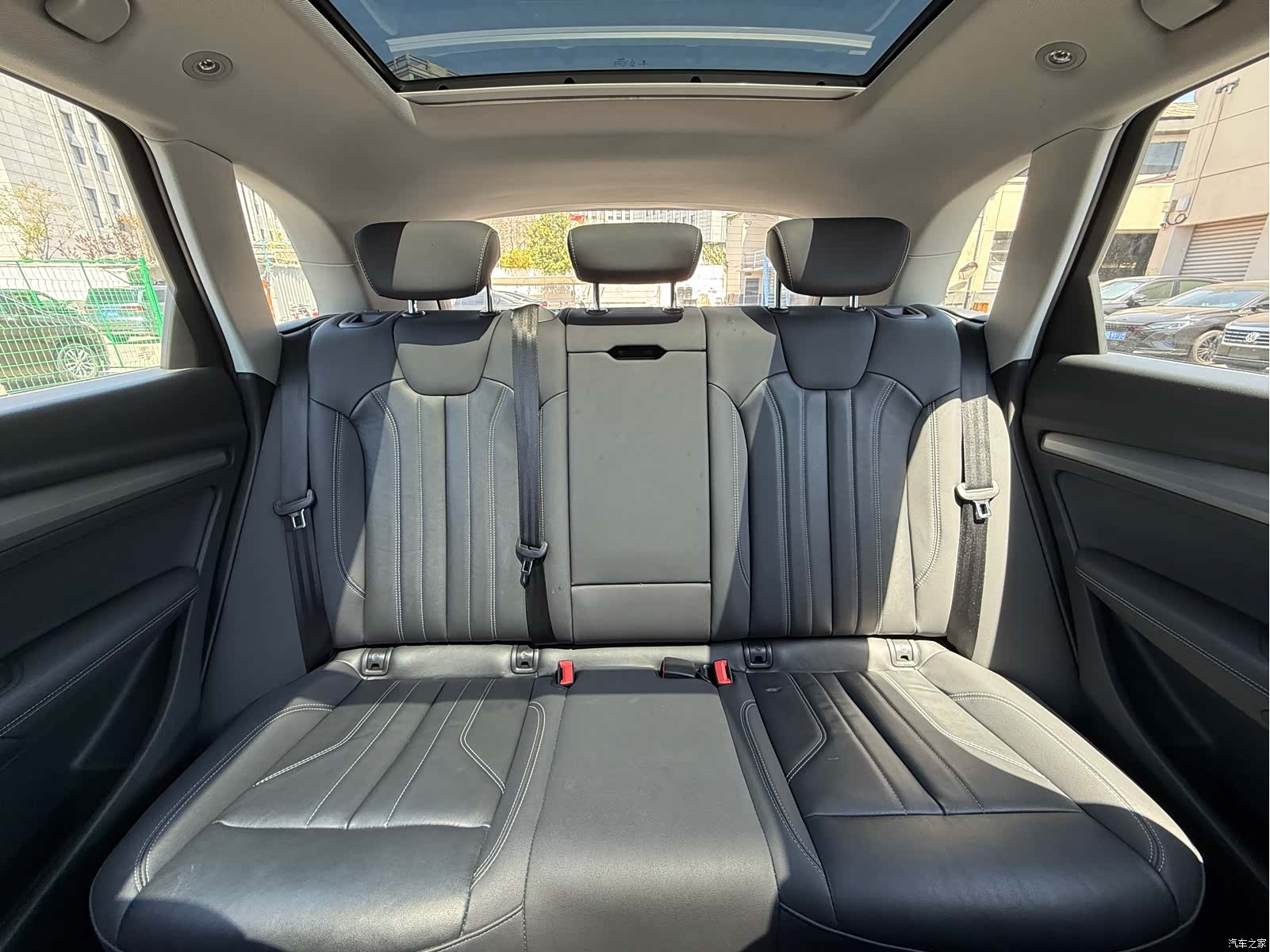 Audi Q5L, 2022 15